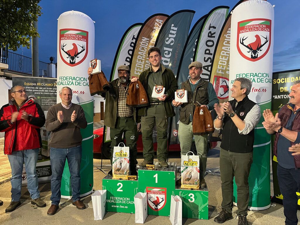 Alejandro Ibáñez se proclama Campeón de Andalucía de Perdiz con Reclamo con 16 años