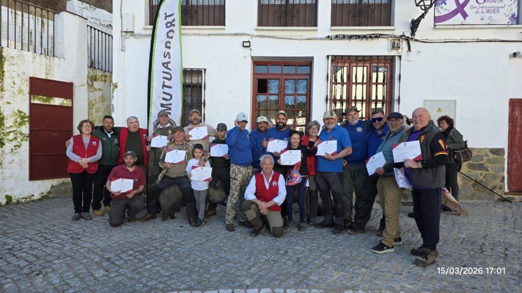 Más de 40 arqueros se dan cita en la 2ª Puntuable de Recorridos de Caza con Arco celebrada en la Linares de la Sierra (Huelva)